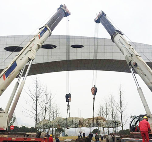 新建吊车,新建租吊车吊大型景观石